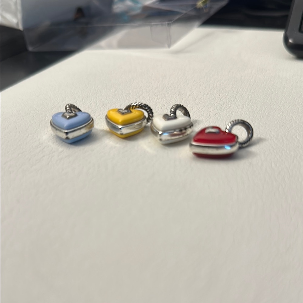 Brighton Heart Charms - Valentine candies Blue, Yellow, White, Red - Picture 4 of 8